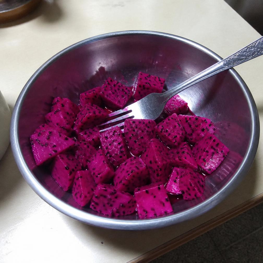 Frozen Dragon Fruit Cubes